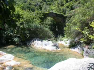 Top rinnovato apt in autentico villaggio italiano con panorami mozzafiato e natura
