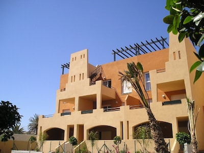 Penthouse with roof terrace, private pool, Air con, Free WI-FI, 400m from beach