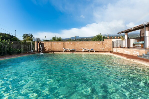 Villa Due Leoni boasts a private pool