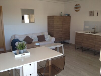 New apartment in the centre of Sitges, WiFi, swimming pool, balcony, parking