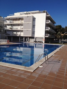 New apartment in the centre of Sitges, WiFi, swimming pool, balcony, parking