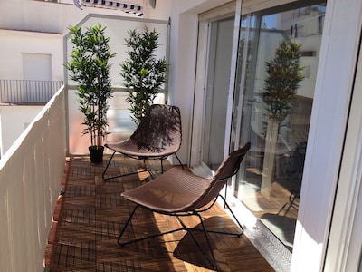 New apartment in the centre of Sitges, WiFi, swimming pool, balcony, parking