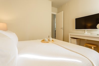 New Luxurious apartment in heart of Cadiz wifi, air condition/heating, lift