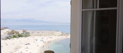 View of the sea and the beach from the master bedroom