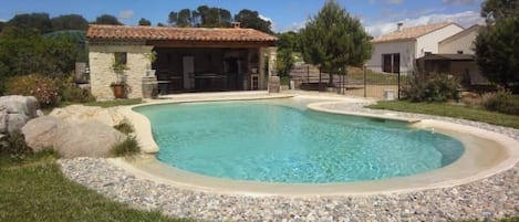 piscine + pool-house