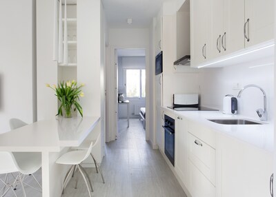 SITGES BLANC SUBUR · Minimalist Design Apartment