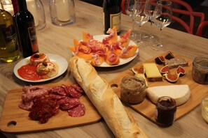 Fresh local produce and fantastic patisseries within   within few minutes walk 