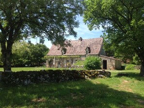 La maison principale du domaine des Roches, de plus près