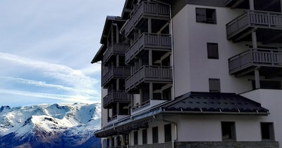 Spacious apartment of 96m² for 8 to 12 people at the foot of the slopes