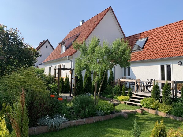 A lovely apartment, overlooking lovingly cared for gardens.