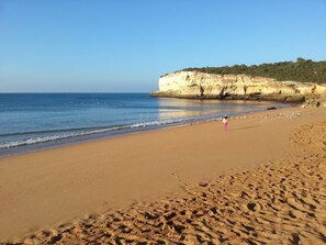 Praia Nova às 8h em Agosto