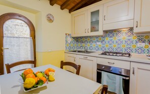 Olivo Cottage in Monti 1824
www.monti1824.com