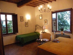 Ginepro, bedroom