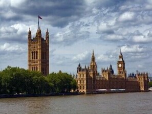 The Houses of Parliament
10 minutes walk from the apartment