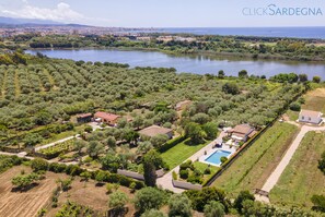 ClickSardegna Villa Lavinia a ridosso della spiaggia di Maria Pia, per 6 persone