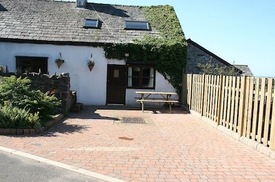 Holiday Cottage Located In The Magnificent South Western Lake District