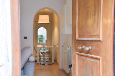 Heart of Venice: central indipendent house, garden, free internet wifi, AC&TV