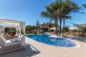 Superbe Villa avec piscine près de Playa de Muro