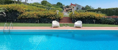 The private pool of Casa delle Camelie will be exclusively for you!