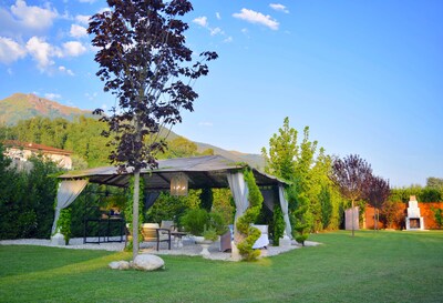 VILLA FLORENCE  LUXURY  RELAIS 24H SERVICE PRIVATE CHEF and Breakfast Included 