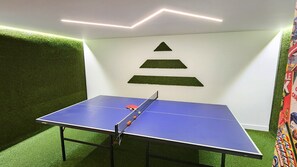 Tenis table indoor in Villa Altus, to spend great moments!