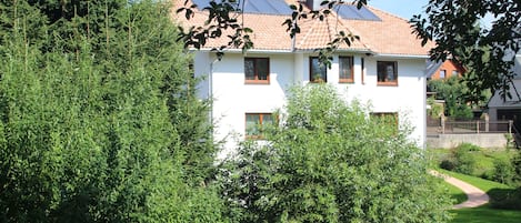 unser neues Erzgebirgs-Landhaus