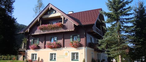 Ferienhaus Tschernitz - das ideale Ferienhaus für Rad-, Mountain- u. E-Biker