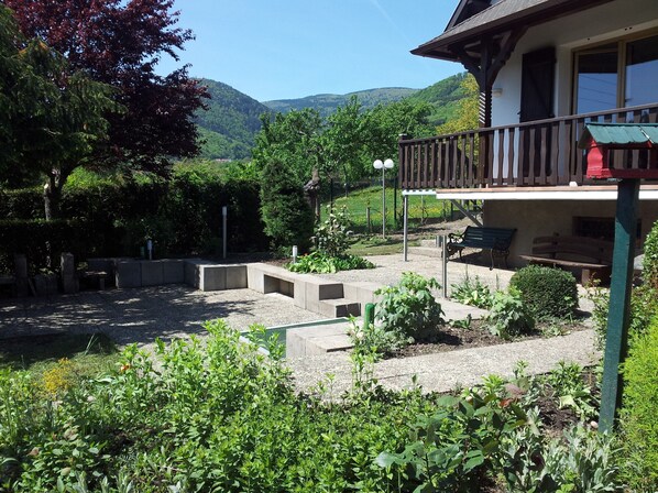 Terrasse 1 coté SUD avec une vue panoramique coté Ouest