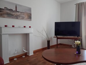 Wohnzimmer mit TV