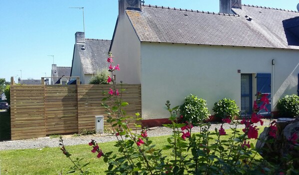GÎTE le POULDU pour 4 personnes proche plages et GR34 