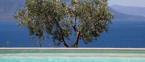 View on the  Péloponnese from the pool 