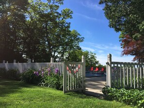 entry area to the pool and guest house.