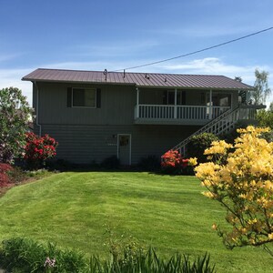 Skagit Valley Guest House bottom floor with stunning views of Mount Baker.