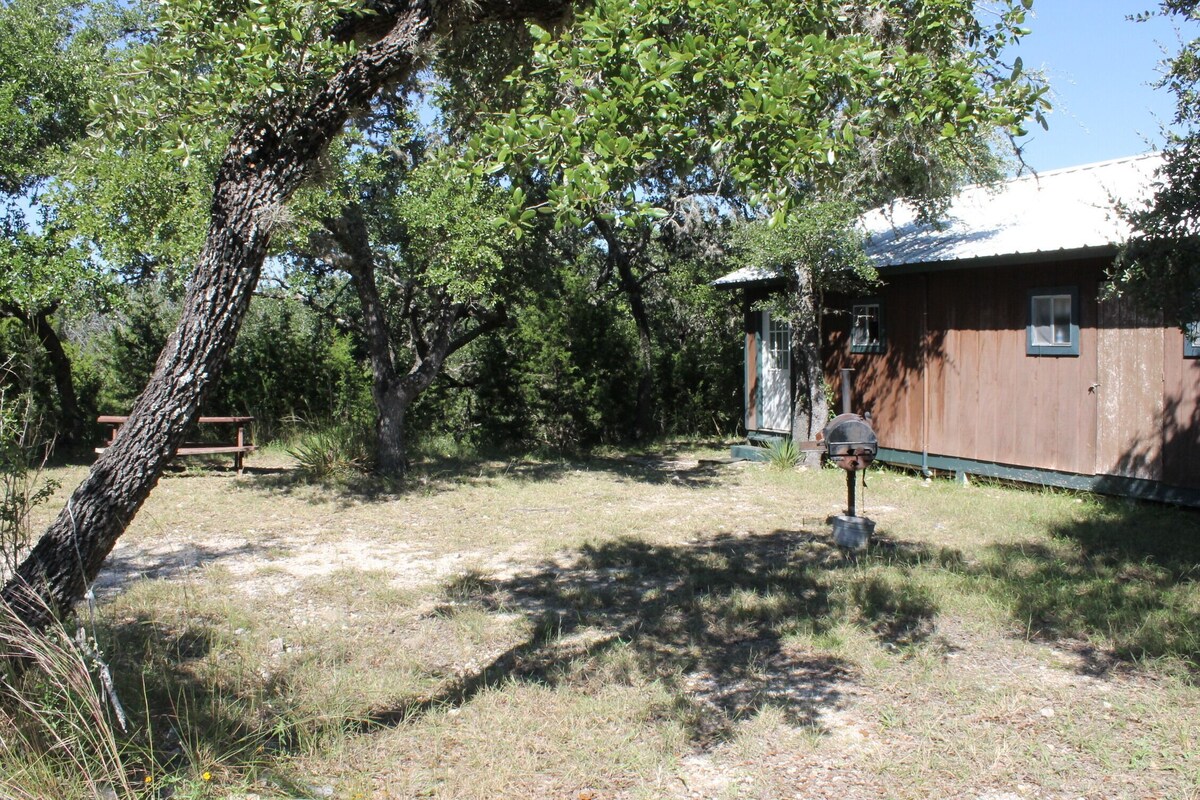 The Leakey side – Whiskey Mountain Duplex – Great Location!