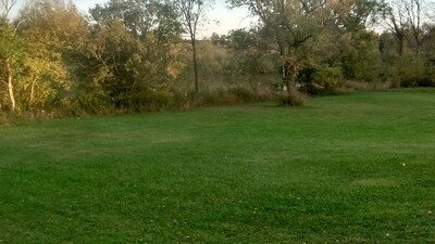  Private river in the back yard - Guest Apartment