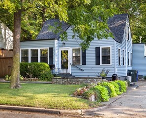 Sooner Cottage