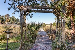 walkway to dock