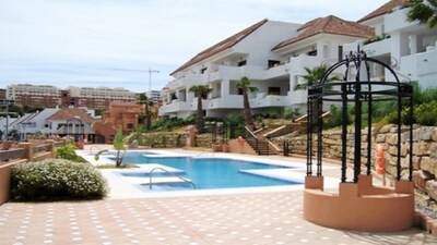 Comfortable apartment in a residence with 5 swimming pools and free WIFI!