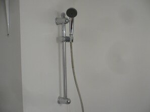 Dusche mit Handbrause