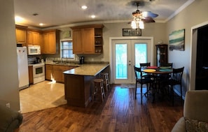 Kitchen & Dining Area