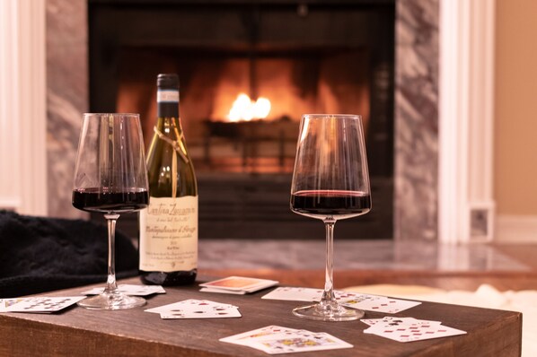 Ready to feel right at home? Catch up on your Netflix favorites while relaxing fireside with a cup of hot cocoa or glass of wine. Prefer some peace & quiet? Curl up on our cozy couch & listen to the comforting sounds of the wood-burning fireplace.

