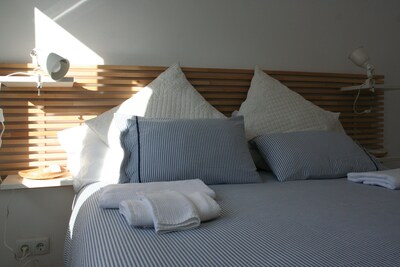 Vacation Rental. 50 meters to LLAFRANC (Costa Brava, SPAIN) beach. Free WIFI