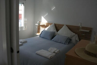 Vacation Rental. 50 meters to LLAFRANC (Costa Brava, SPAIN) beach. Free WIFI