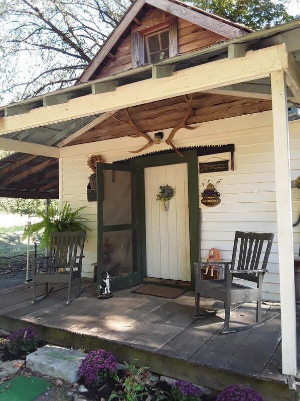 Perfect porch for quiet evenings