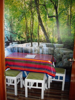 Outdoor dining