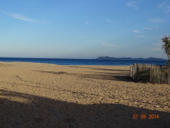 Plage de l'Ayguade, Île de Porquerolles en face
