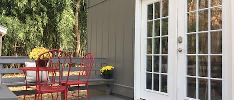 Have your morning coffee or breakfast on the front porch