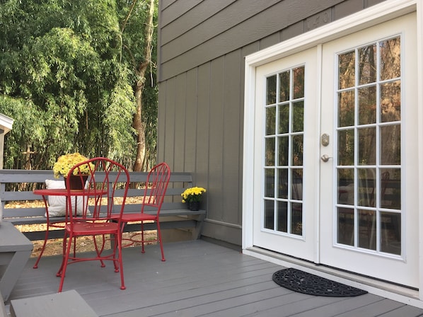 Have your morning coffee or breakfast on the front porch