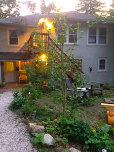 Close to Everything Asheville! Small Deck, Wooded Trails to UNCA, Garden View