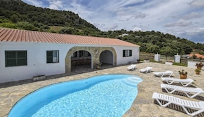 Holiday Home Swimming Pool